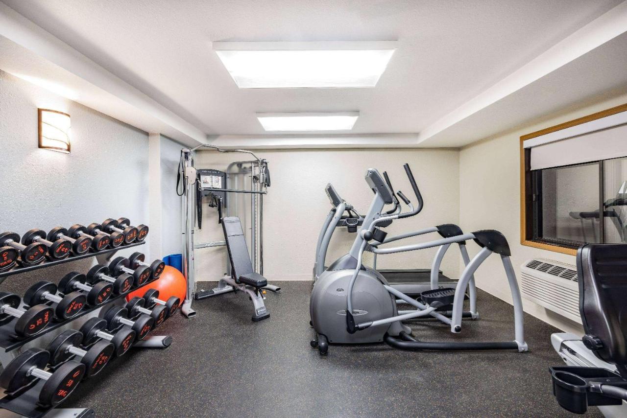 Americinn By Wyndham Duluth South Proctor Black Woods Event Ctr Екстериор снимка