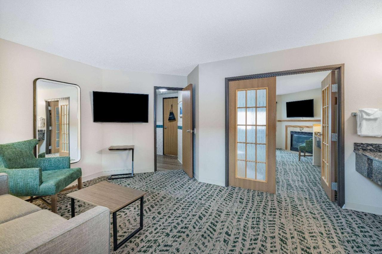 Americinn By Wyndham Duluth South Proctor Black Woods Event Ctr Екстериор снимка